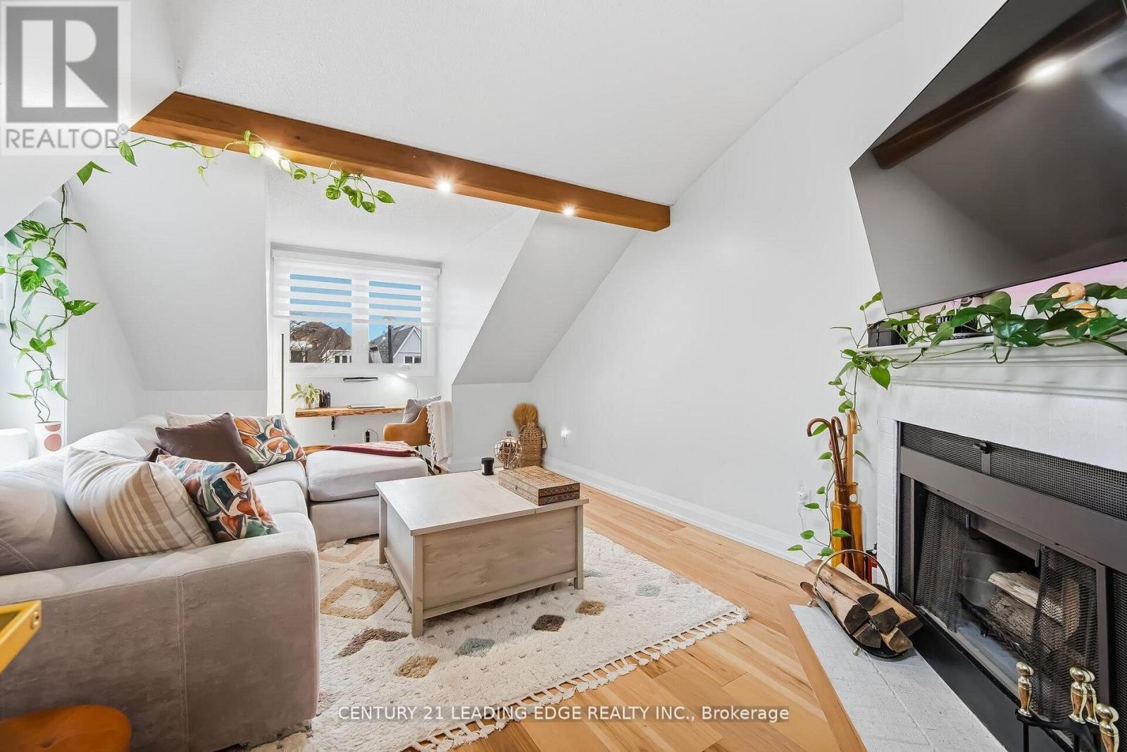 923 REDBIRD CRESCENT Image 20