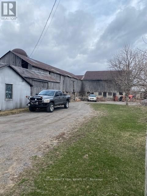 255 & 250 CRAGO ROAD Image 4