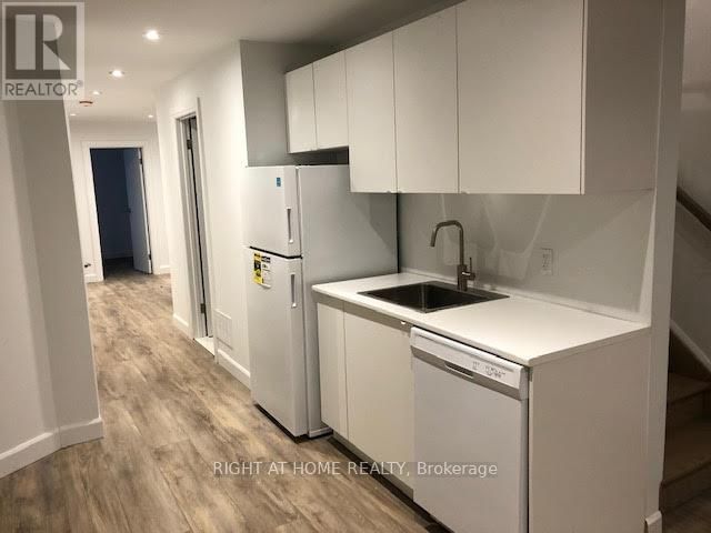 16 WOODLEE ROAD Image 17