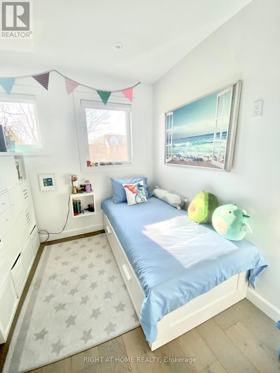 16 WOODLEE ROAD Image 9