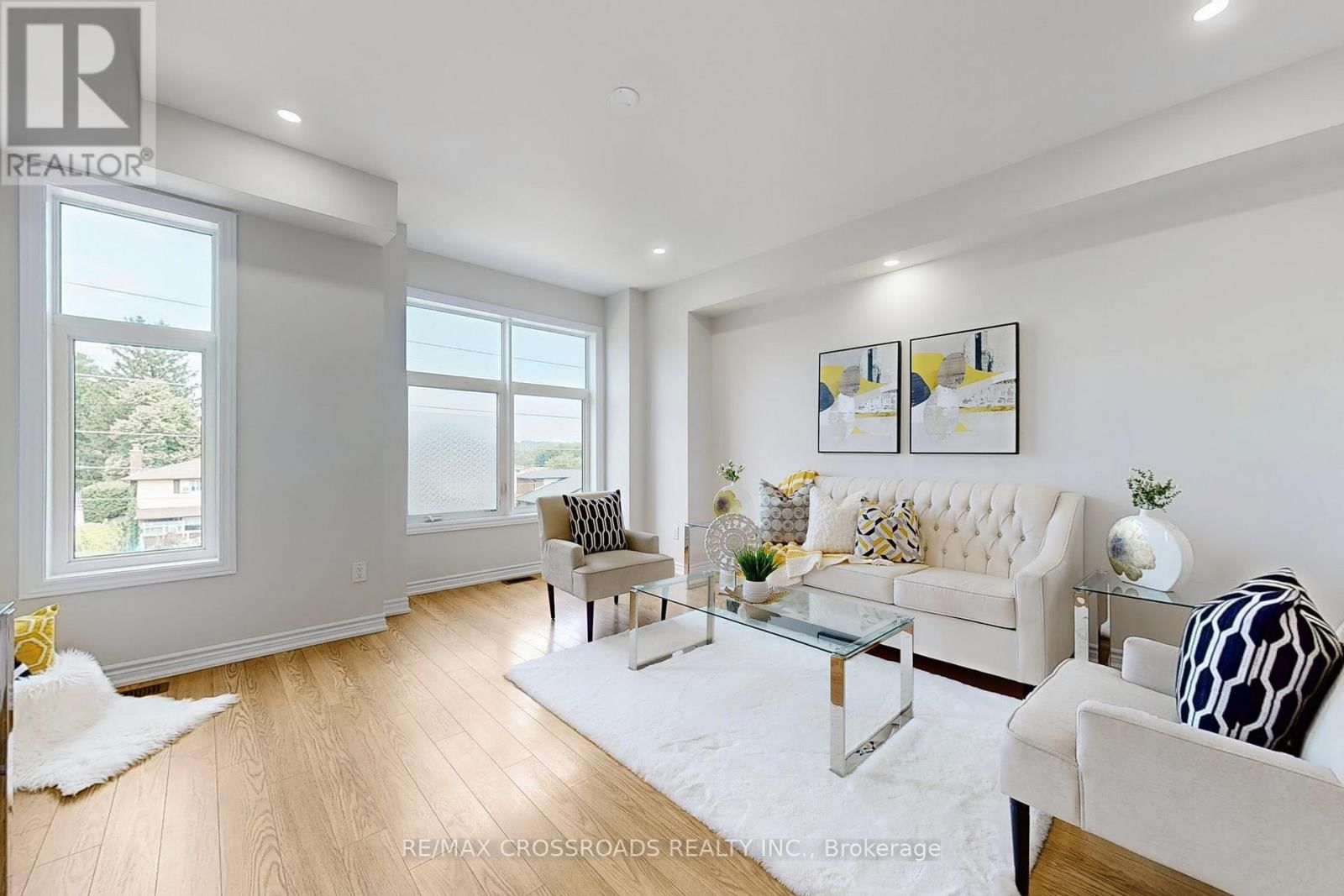 384 OKANAGAN PATH Image 2