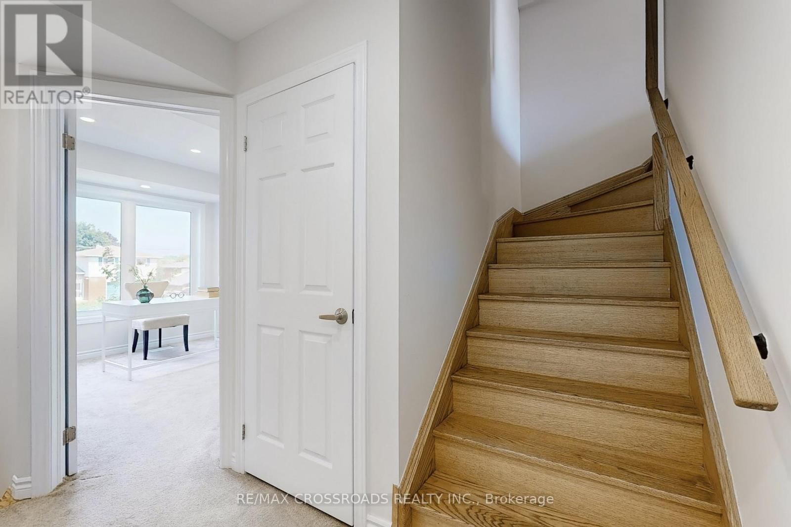 384 OKANAGAN PATH Image 30