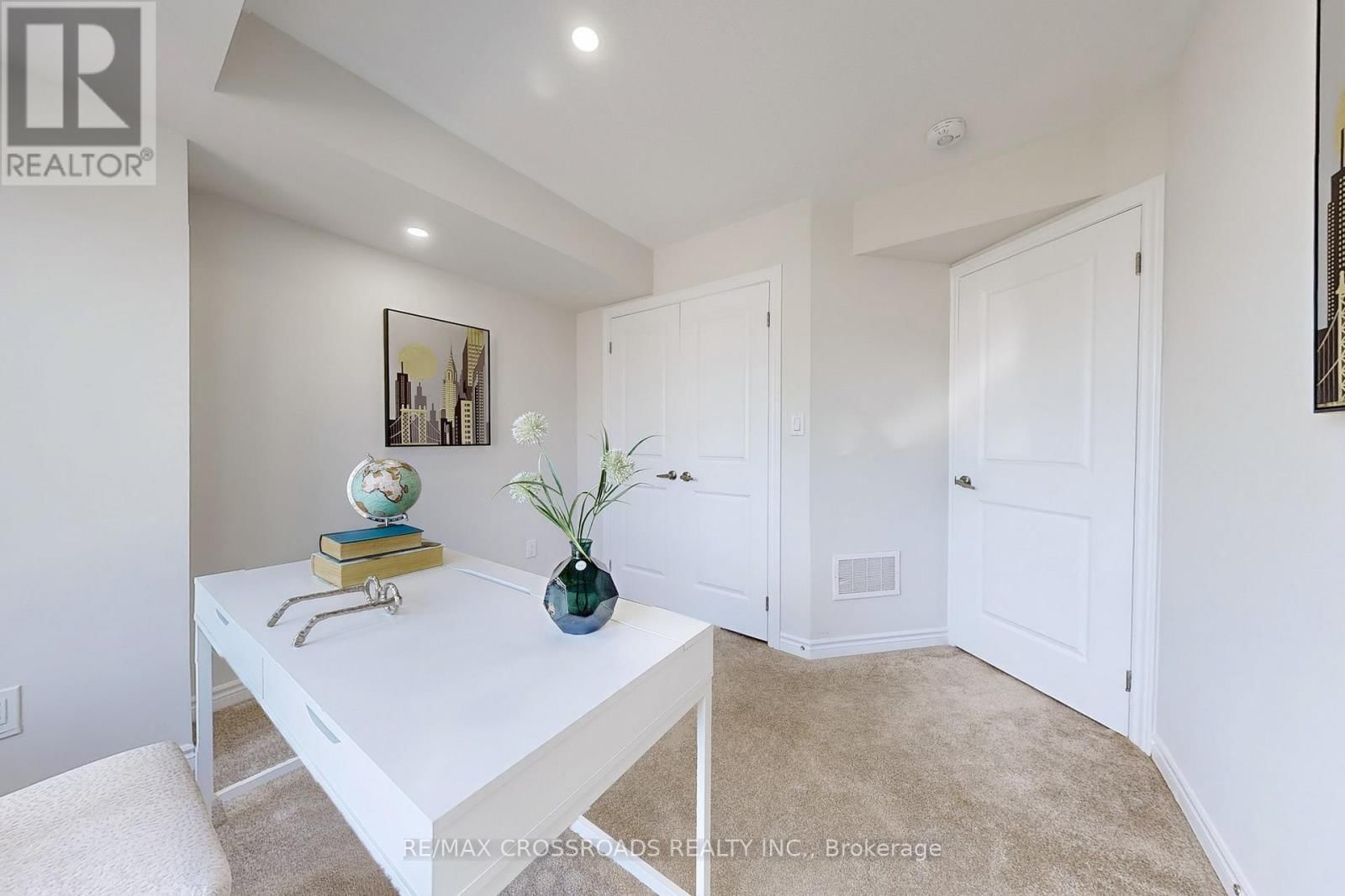 384 OKANAGAN PATH Image 33