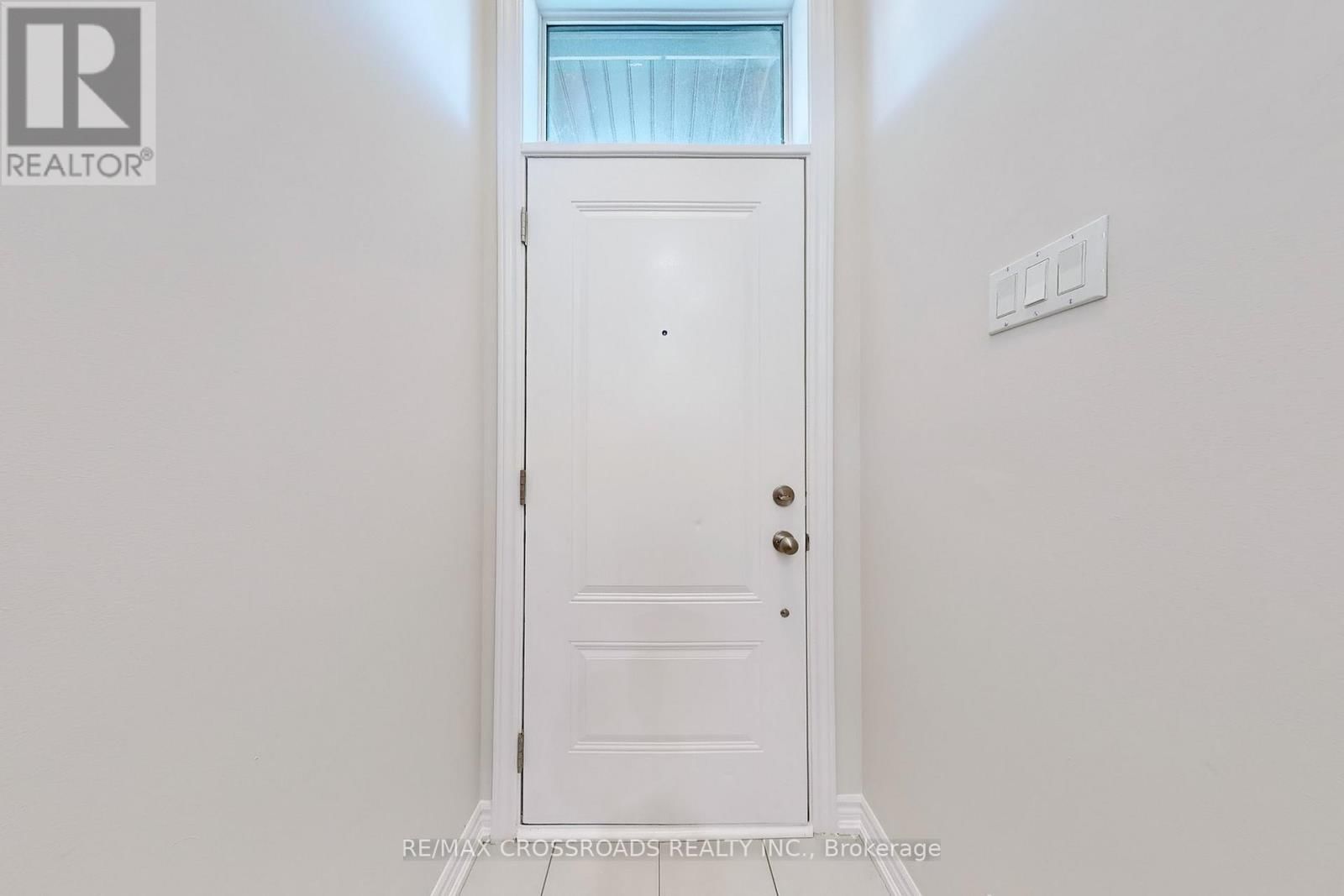 384 OKANAGAN PATH Image 36