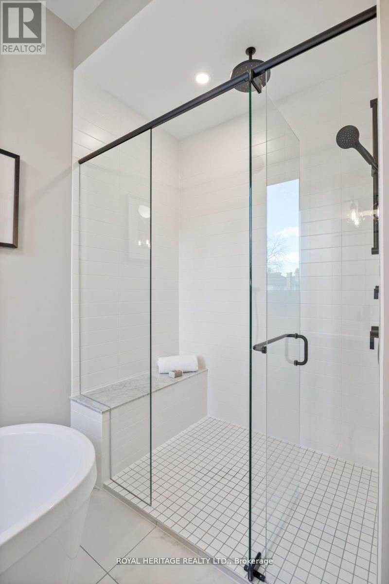 7 INVERLYNN WAY Image 24