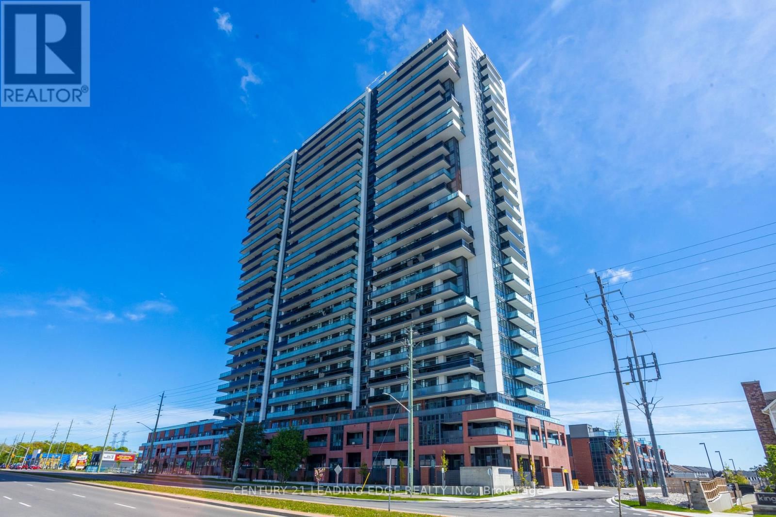 2610 - 2545 SIMCOE STREET NORTH Image 2