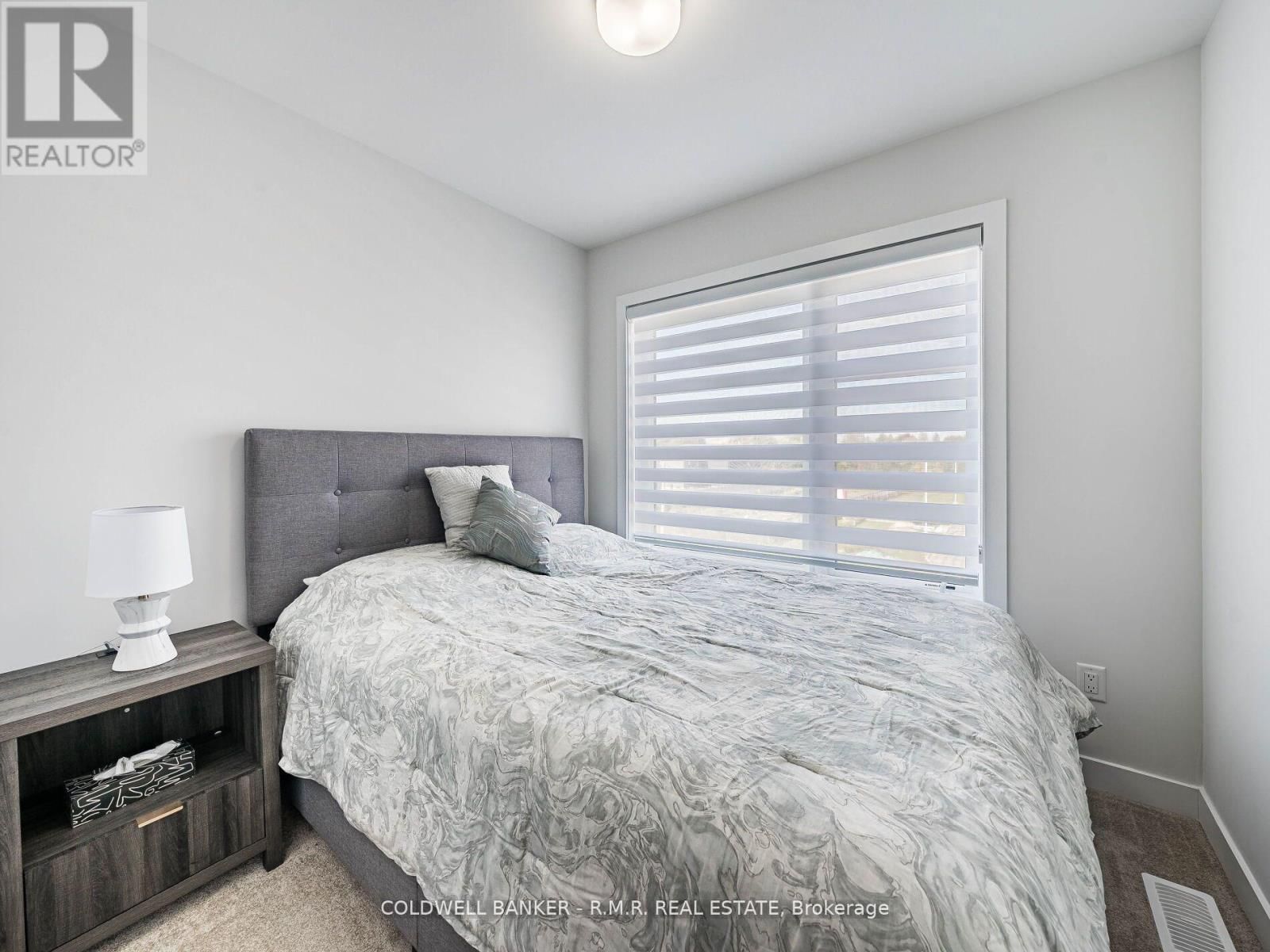 136 BROCKLEY DRIVE Image 40