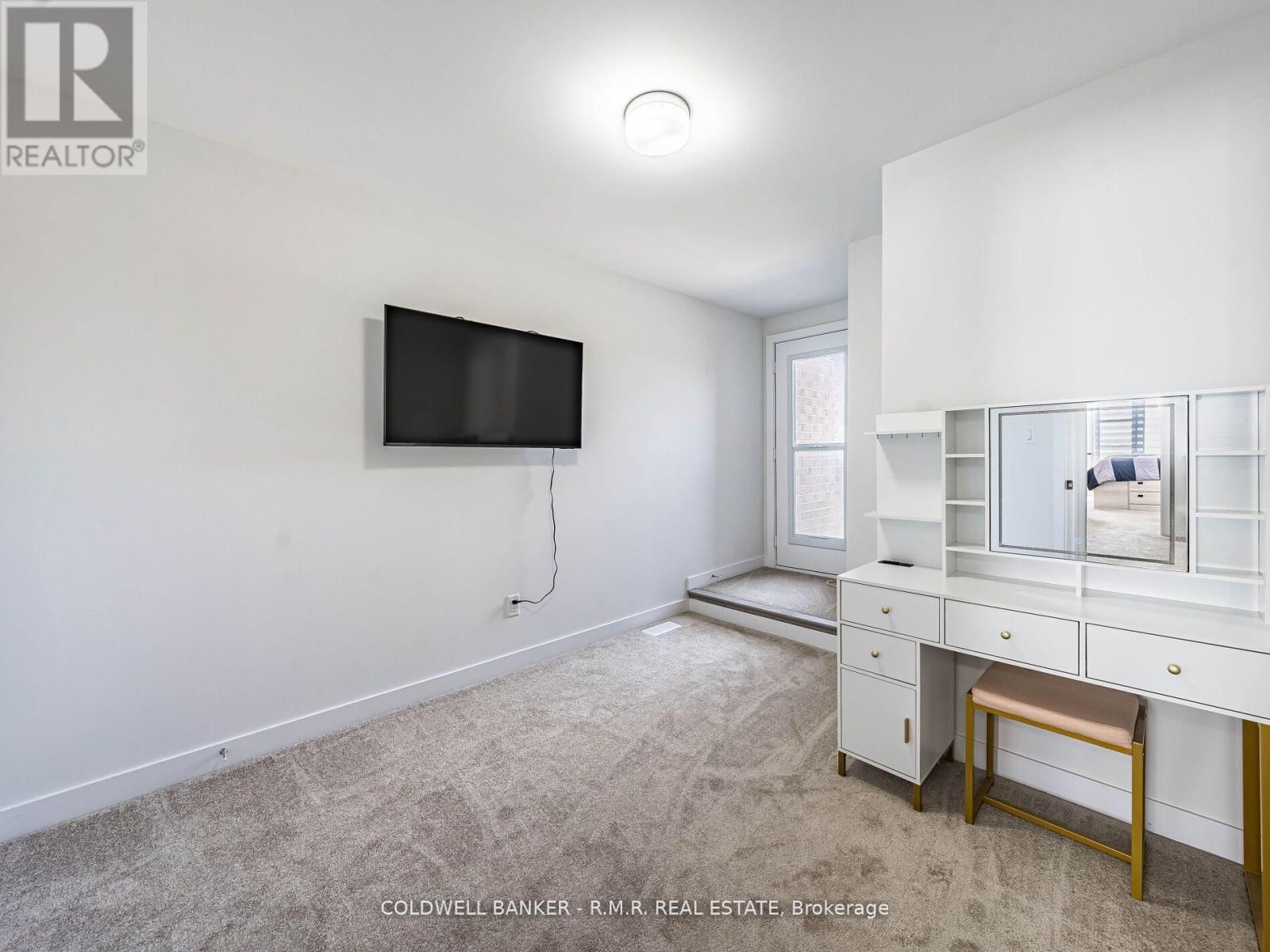 136 BROCKLEY DRIVE Image 43