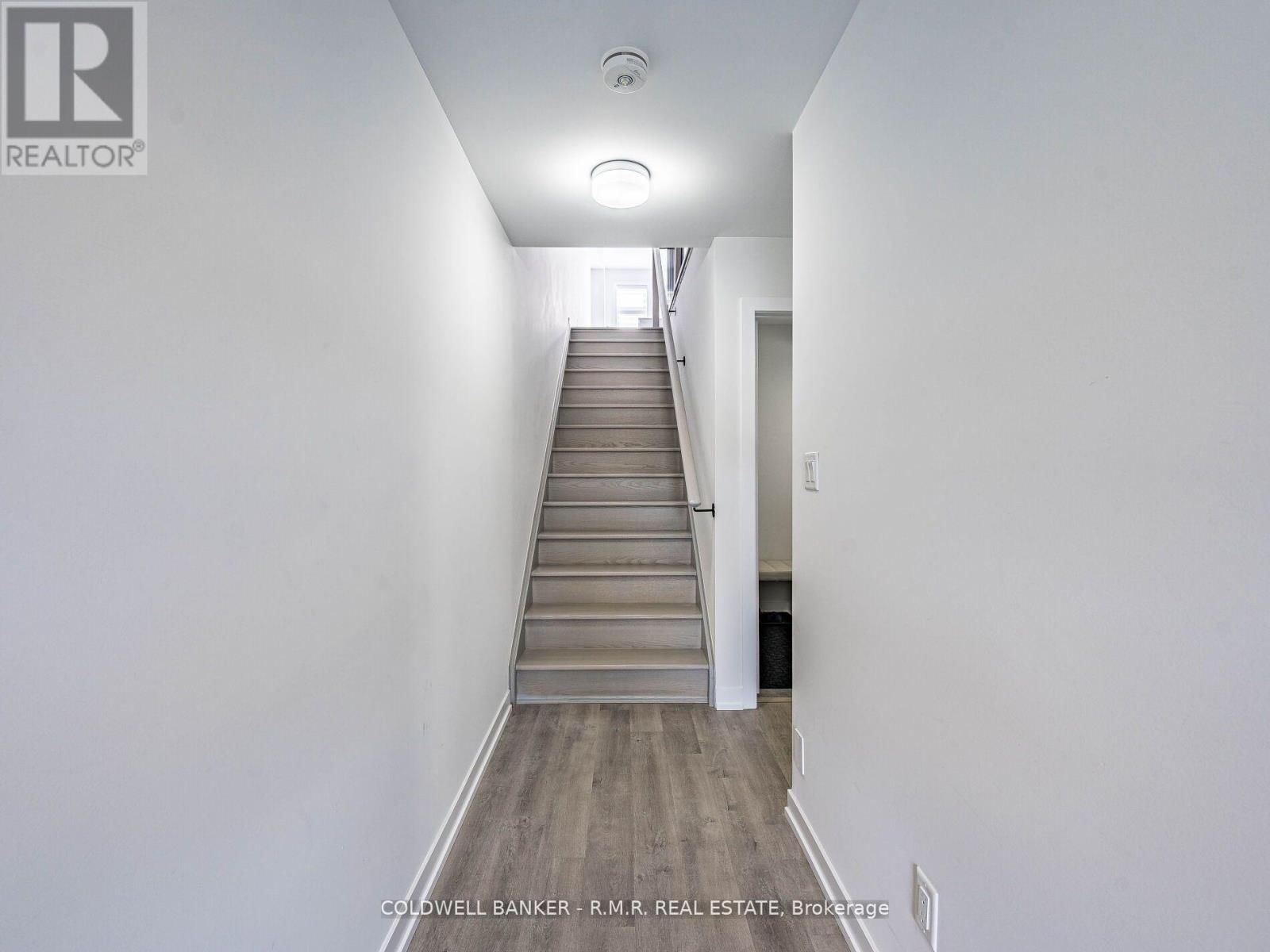 136 BROCKLEY DRIVE Image 6