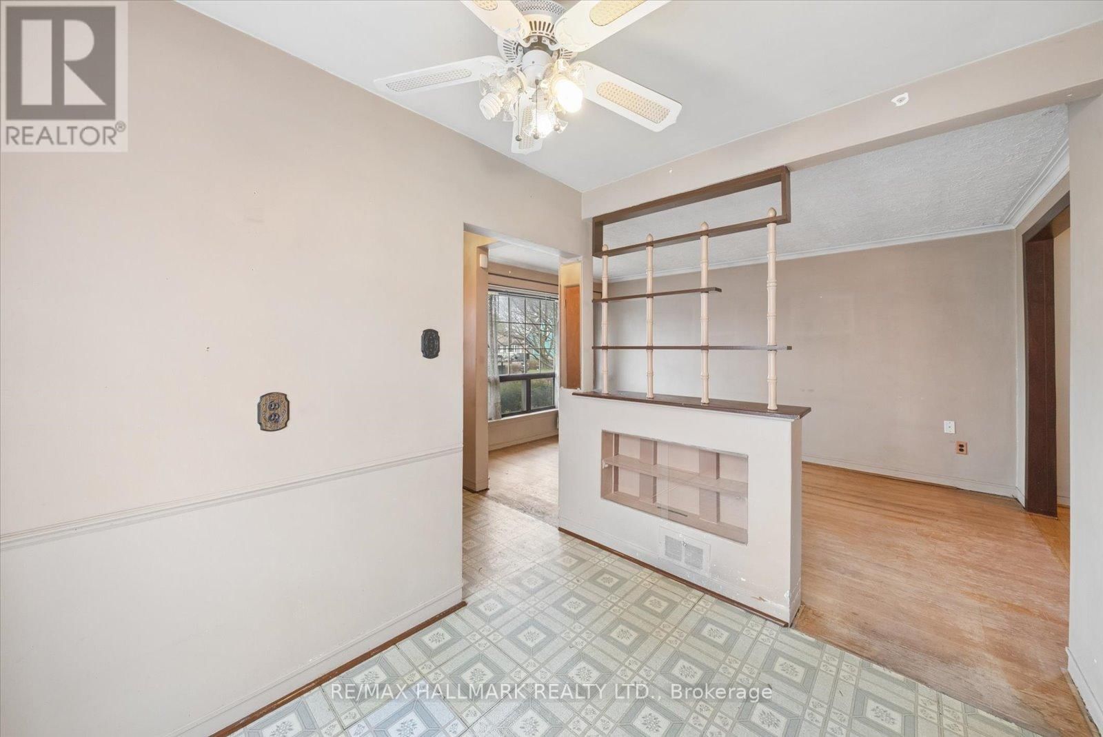 31A LAUREL AVENUE Image 17