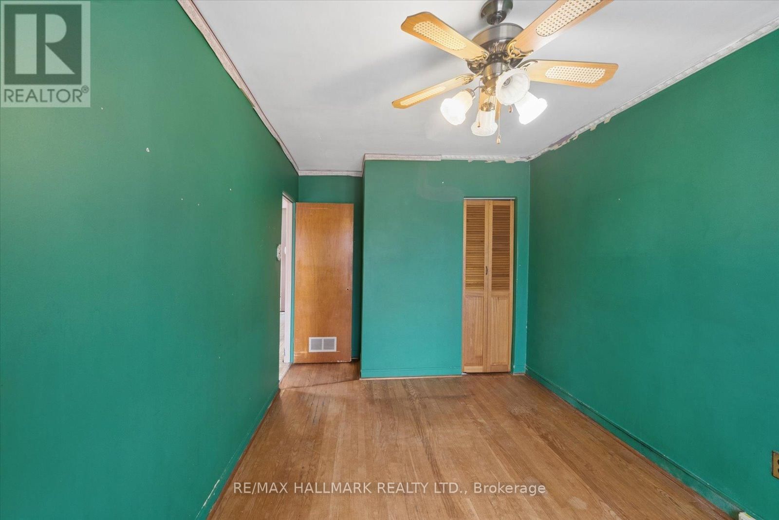 31A LAUREL AVENUE Image 23