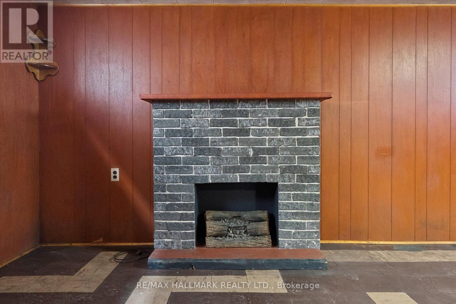 31A LAUREL AVENUE Image 27