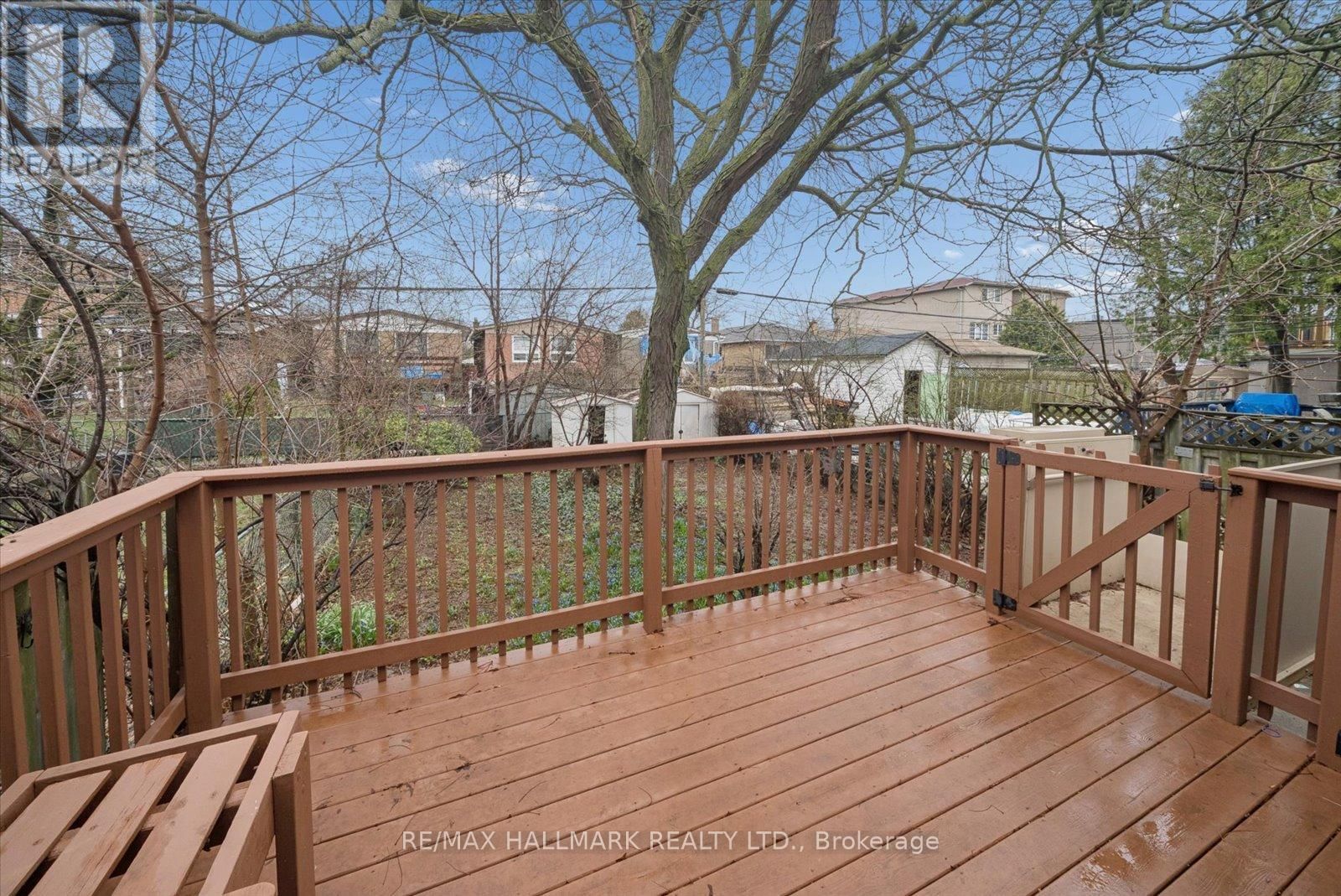 31A LAUREL AVENUE Image 34