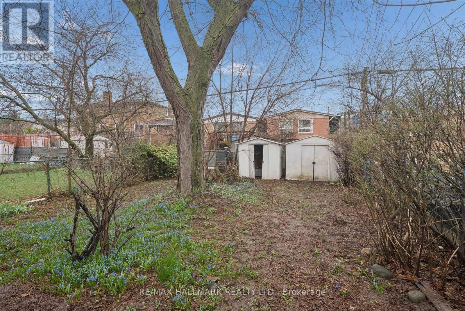 31A LAUREL AVENUE Image 39