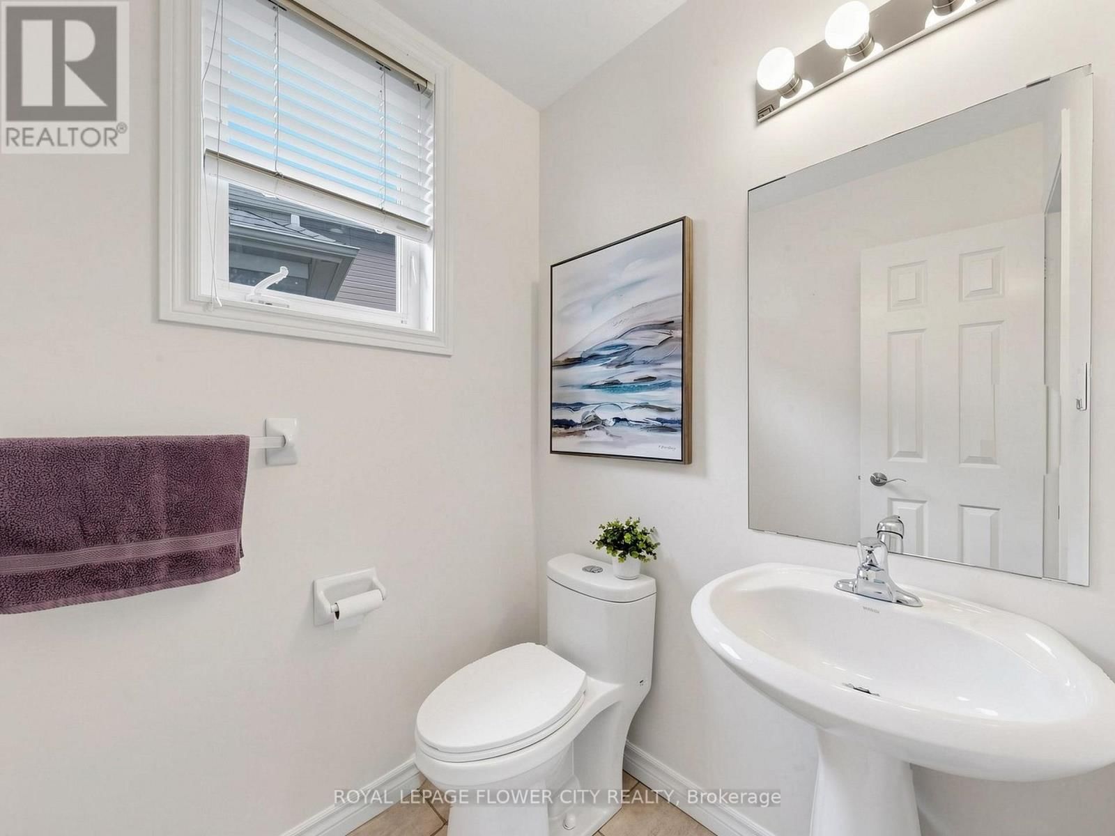 2 DON MORRIS COURT Image 16