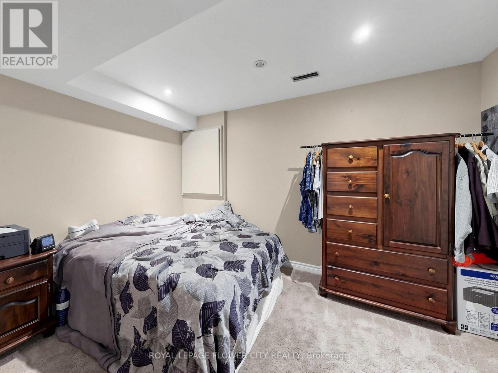 2 DON MORRIS COURT Image 28