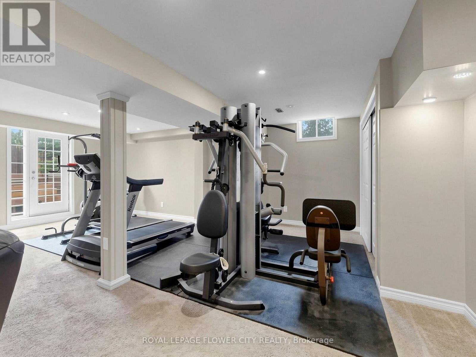 2 DON MORRIS COURT Image 30