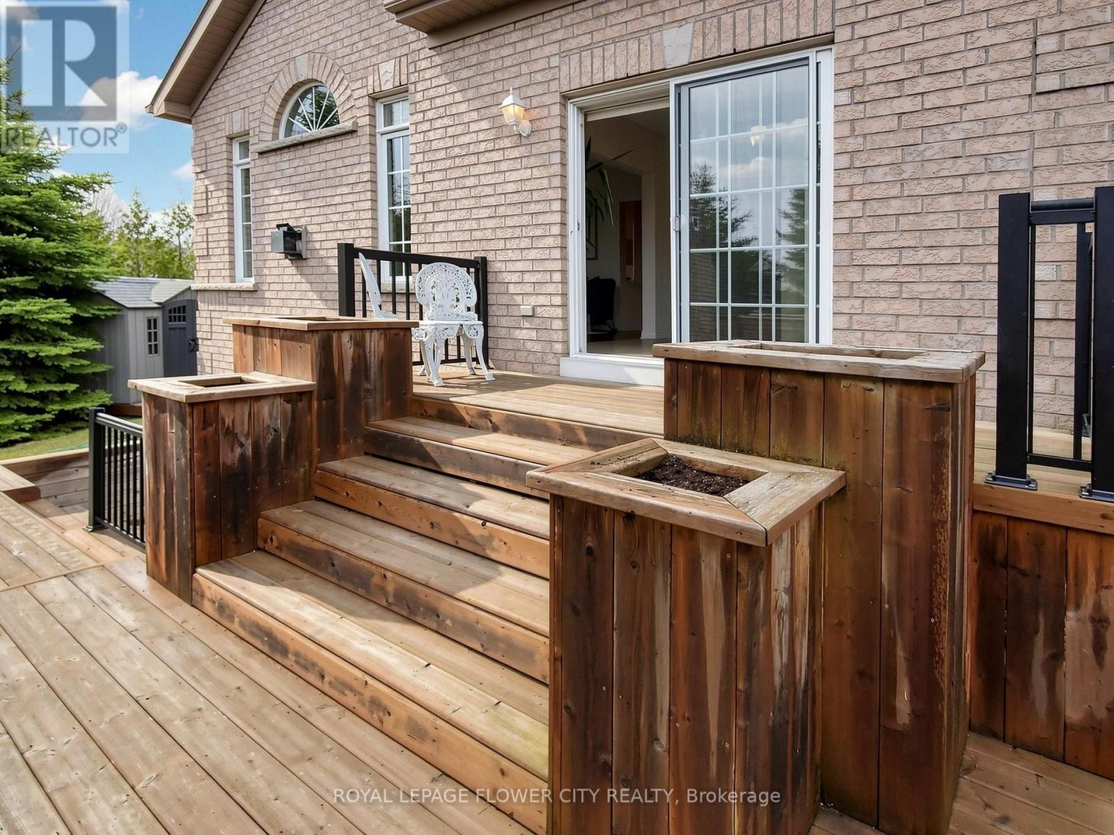 2 DON MORRIS COURT Image 33