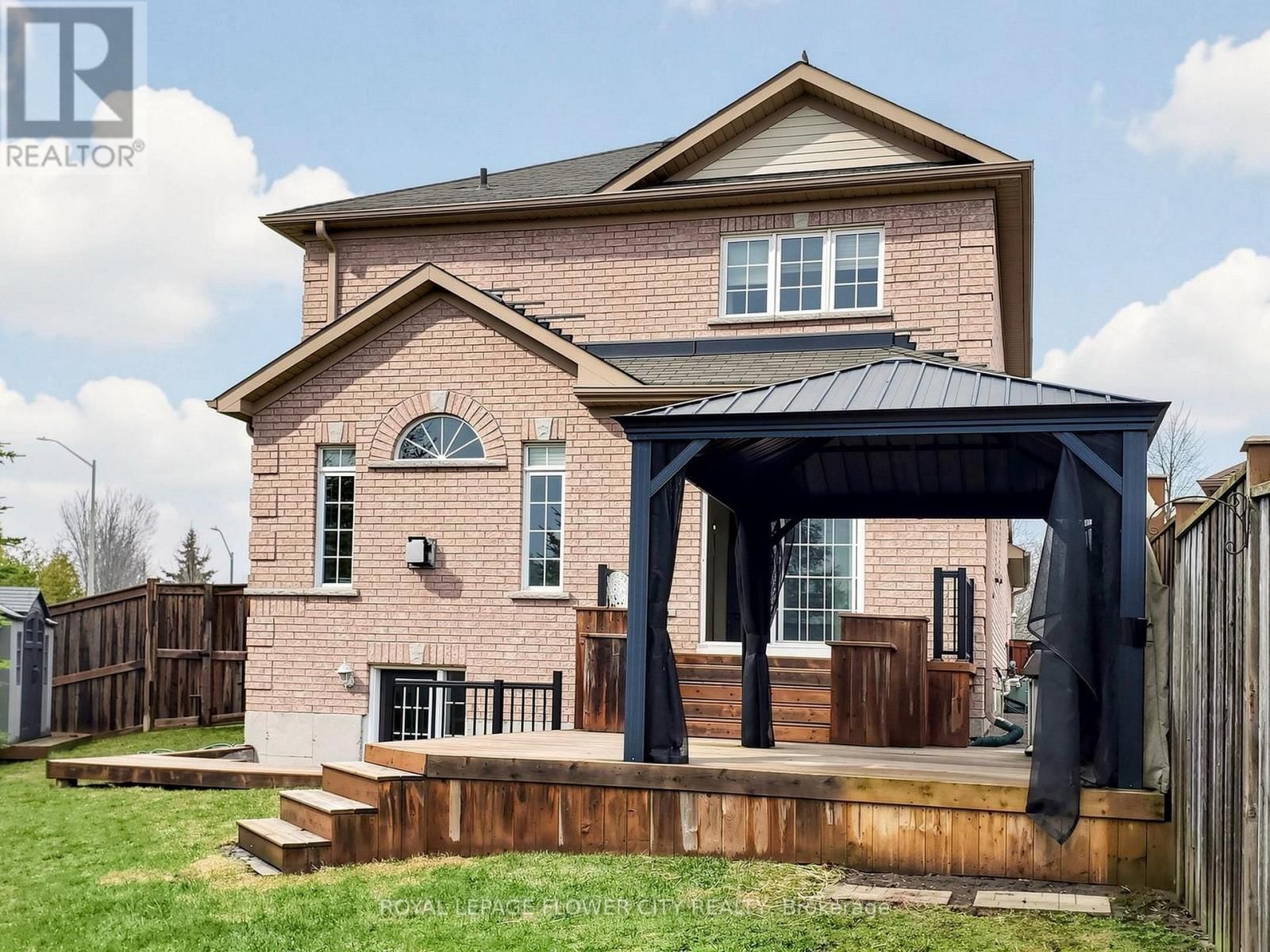 2 DON MORRIS COURT Image 38