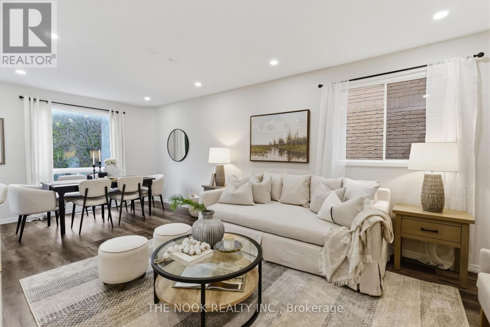 43 SHORT CRESCENT Image 22