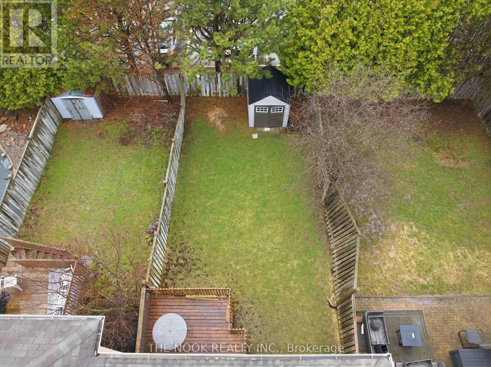 43 SHORT CRESCENT Image 45