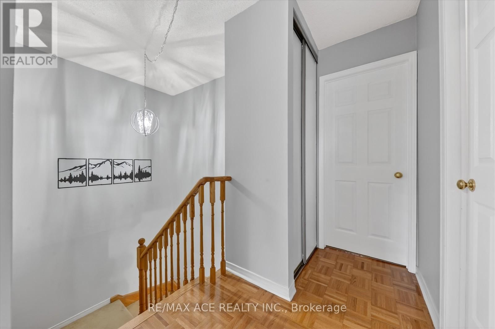 1 ALDCROFT CRESCENT Image 23