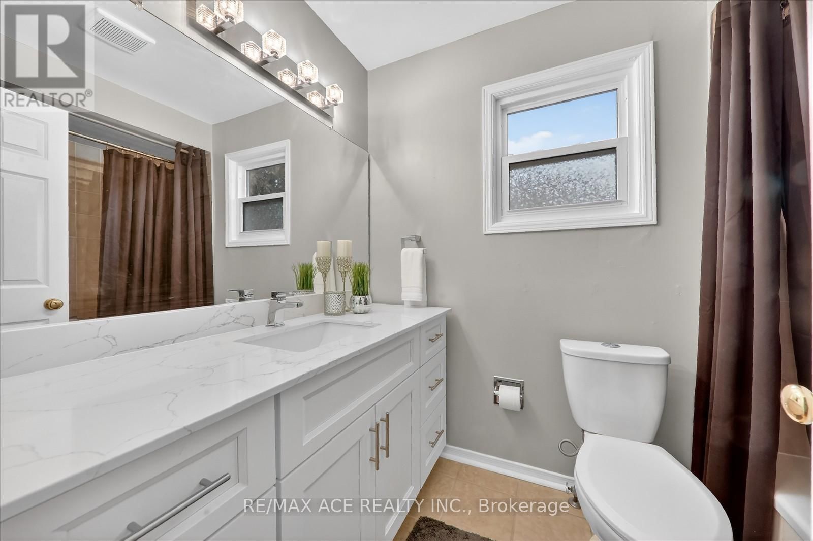 1 ALDCROFT CRESCENT Image 31