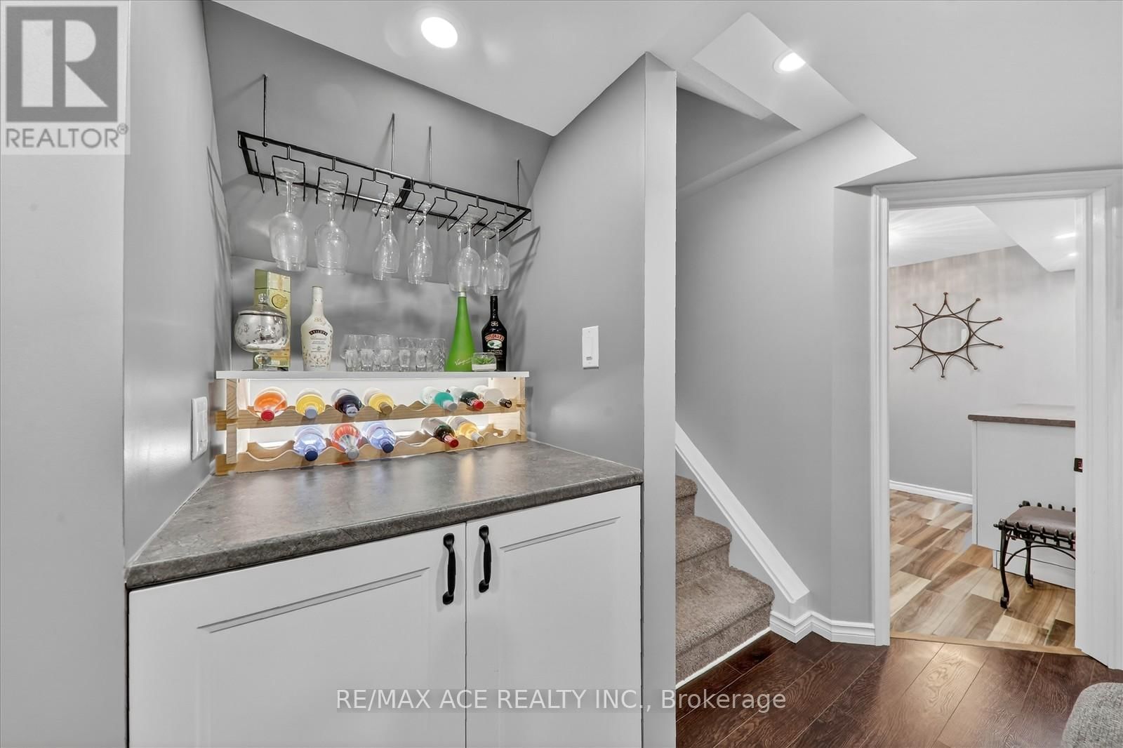 1 ALDCROFT CRESCENT Image 37