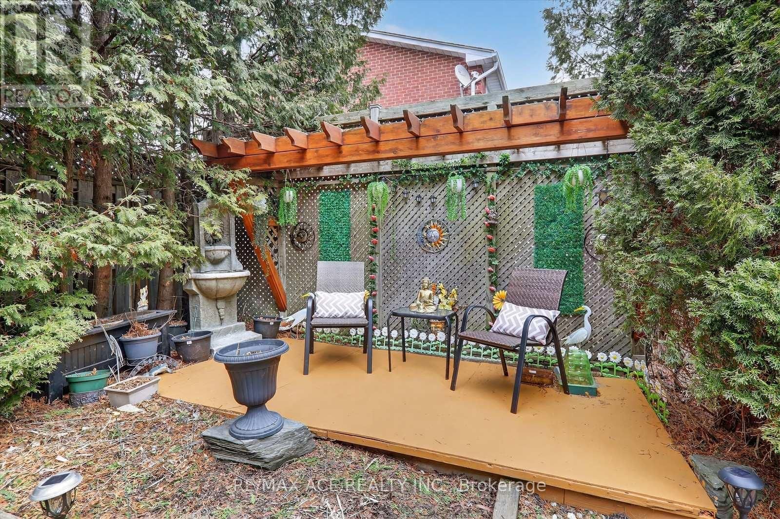 1 ALDCROFT CRESCENT Image 44