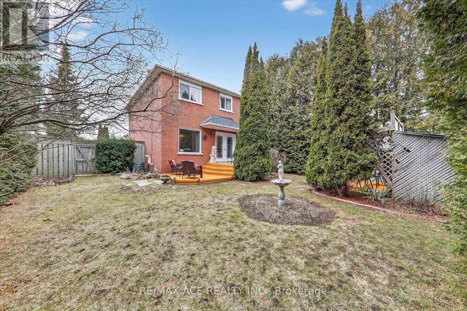 1 ALDCROFT CRESCENT Image 45