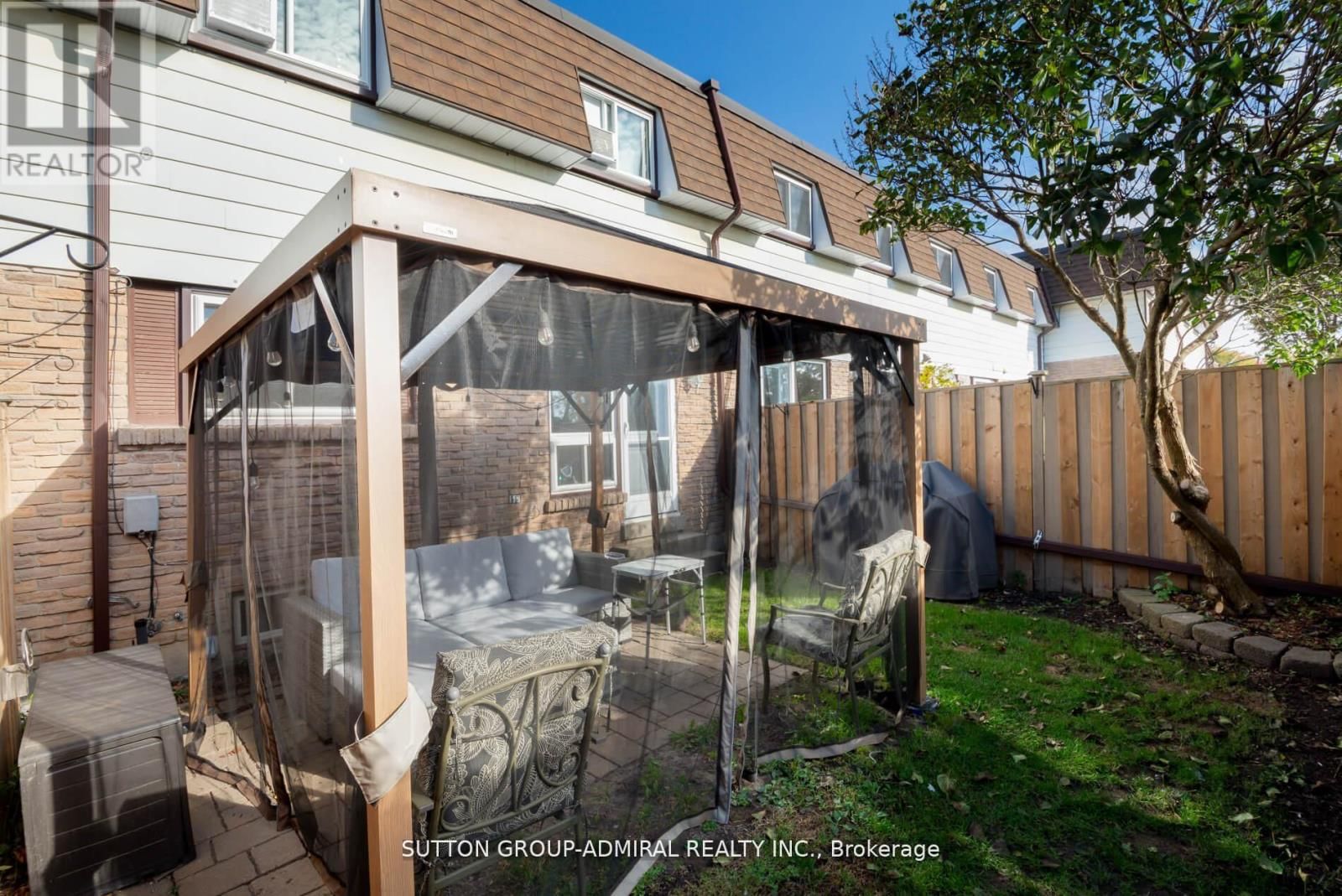 45 - 1300 OXFORD STREET Image 21