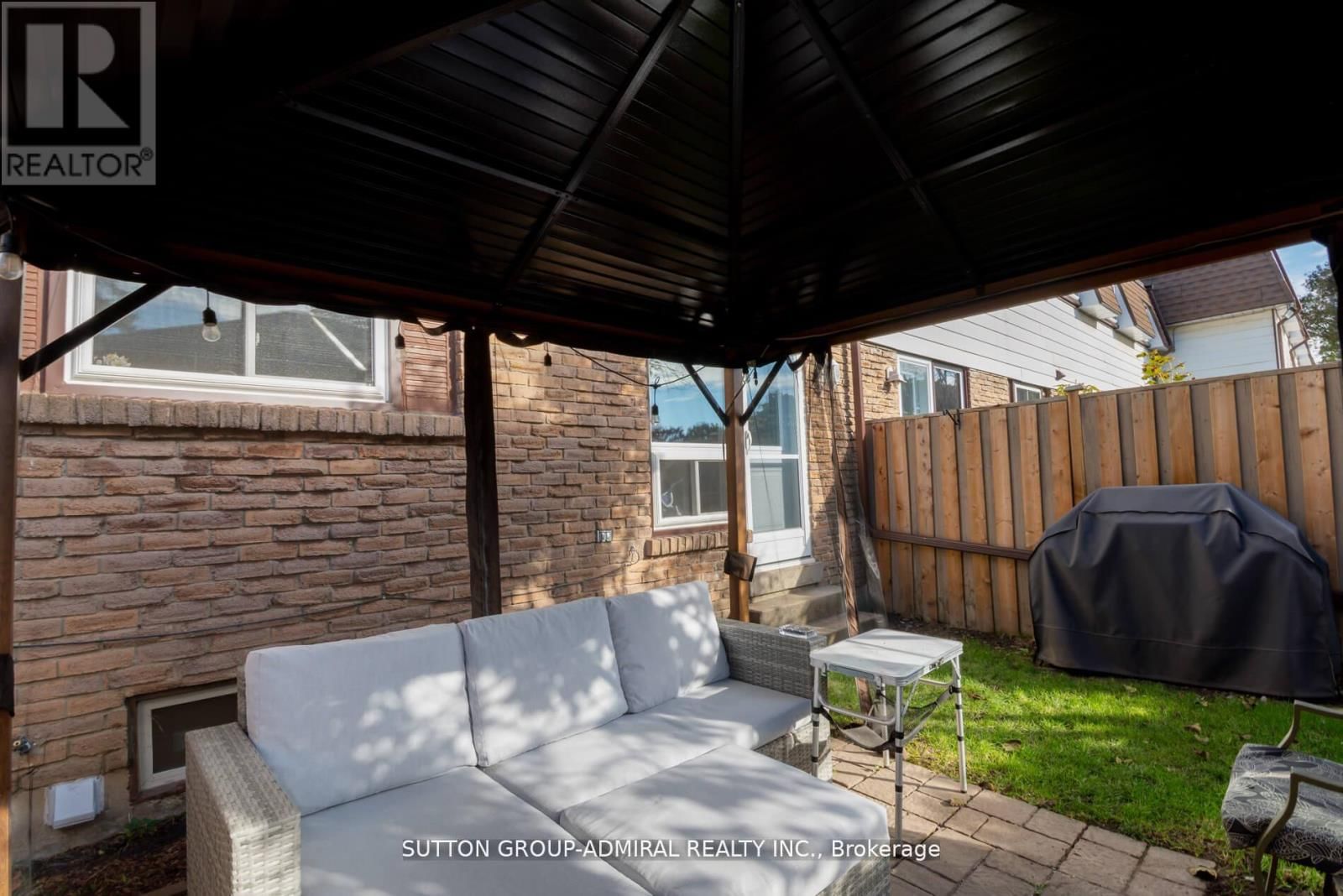 45 - 1300 OXFORD STREET Image 26