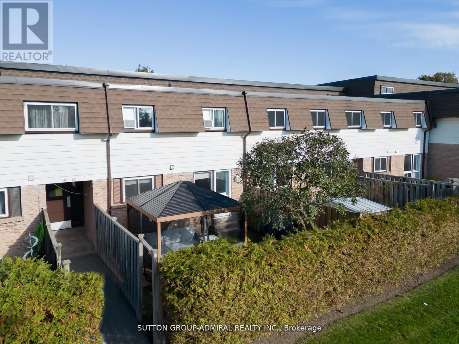 45 - 1300 OXFORD STREET Image 27