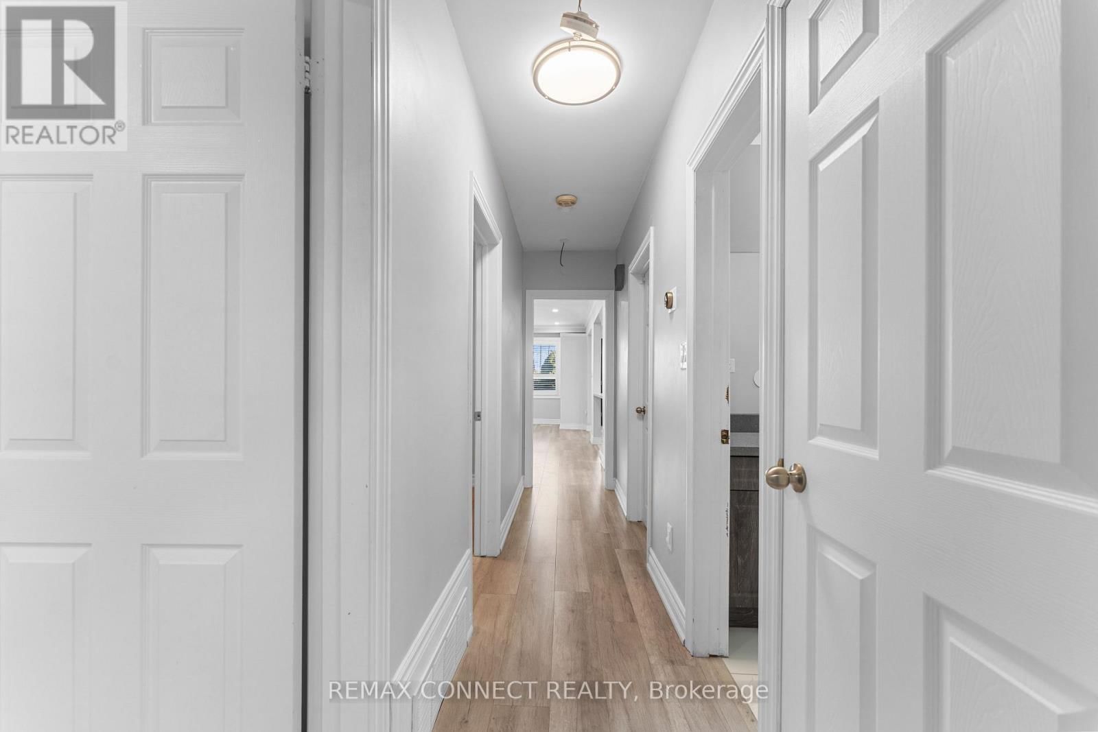 54 SARATOGA DRIVE Image 14