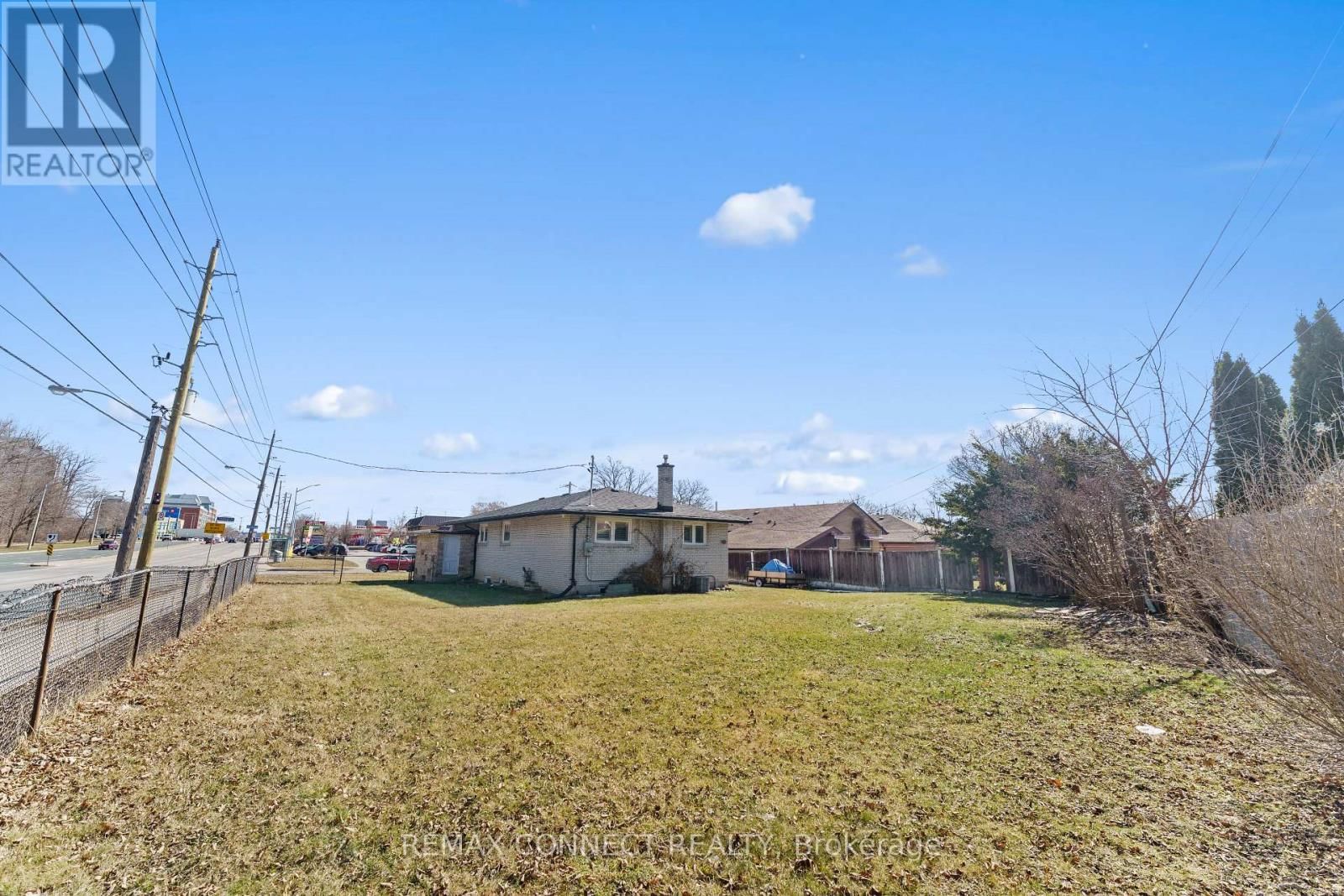 54 SARATOGA DRIVE Image 29