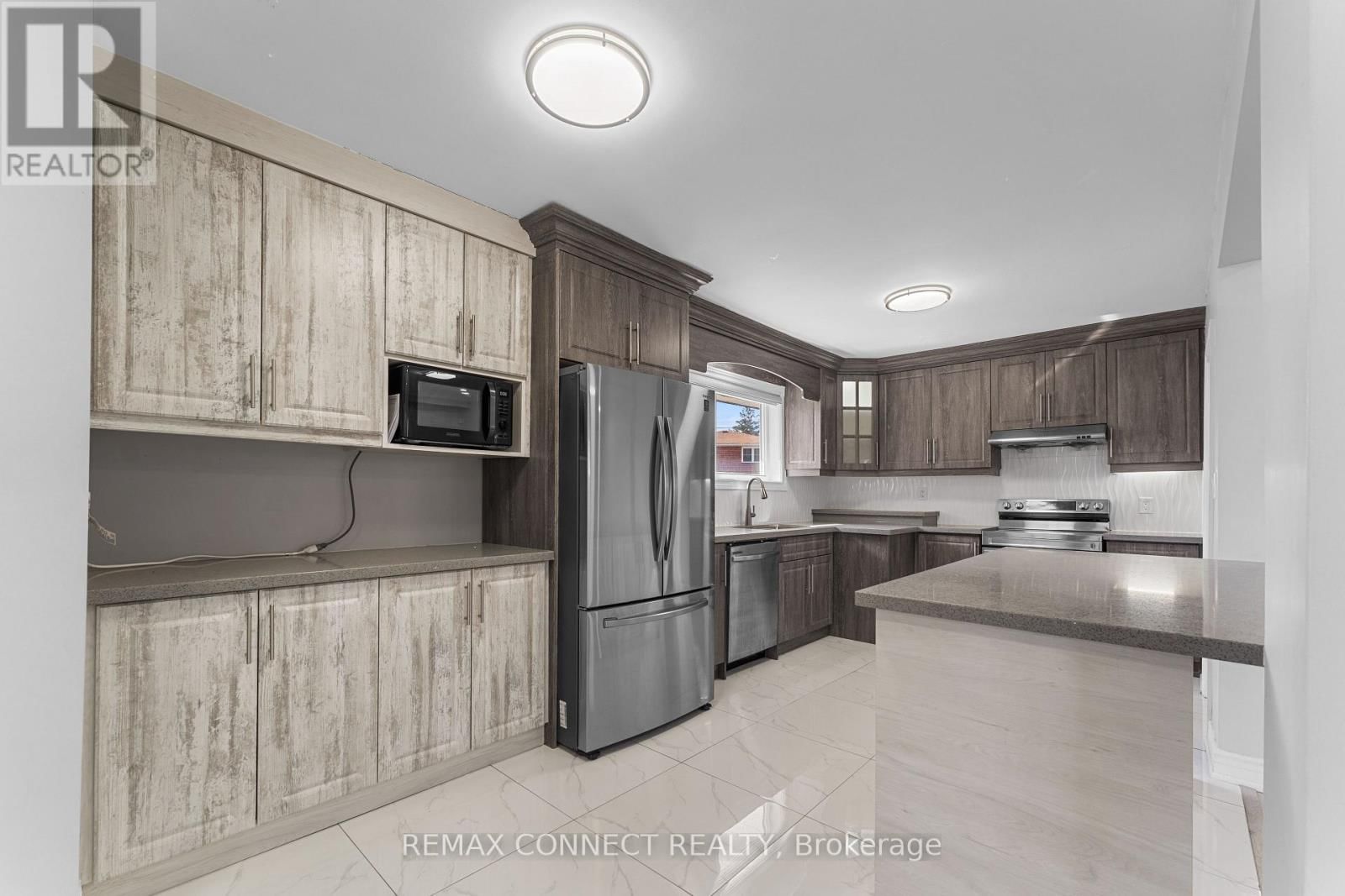 54 SARATOGA DRIVE Image 9