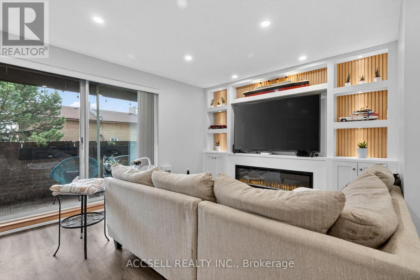 159 - 50 SCARBOROUGH GOLF CLUB ROAD Image 13