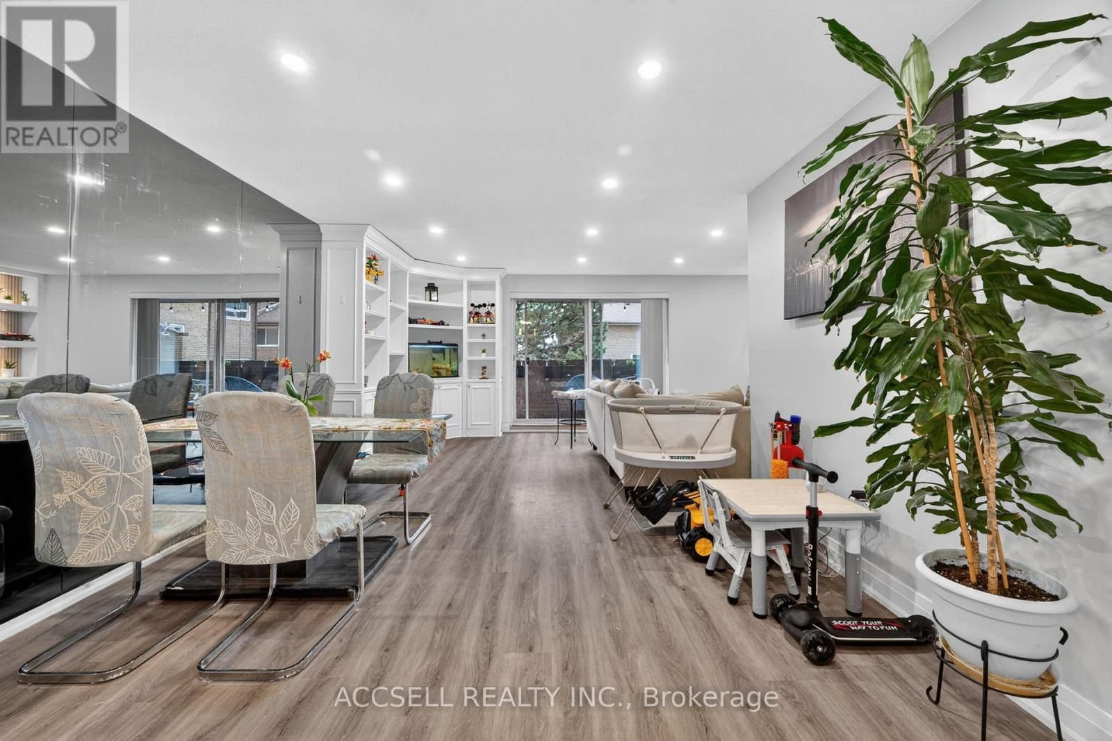 159 - 50 SCARBOROUGH GOLF CLUB ROAD Image 8