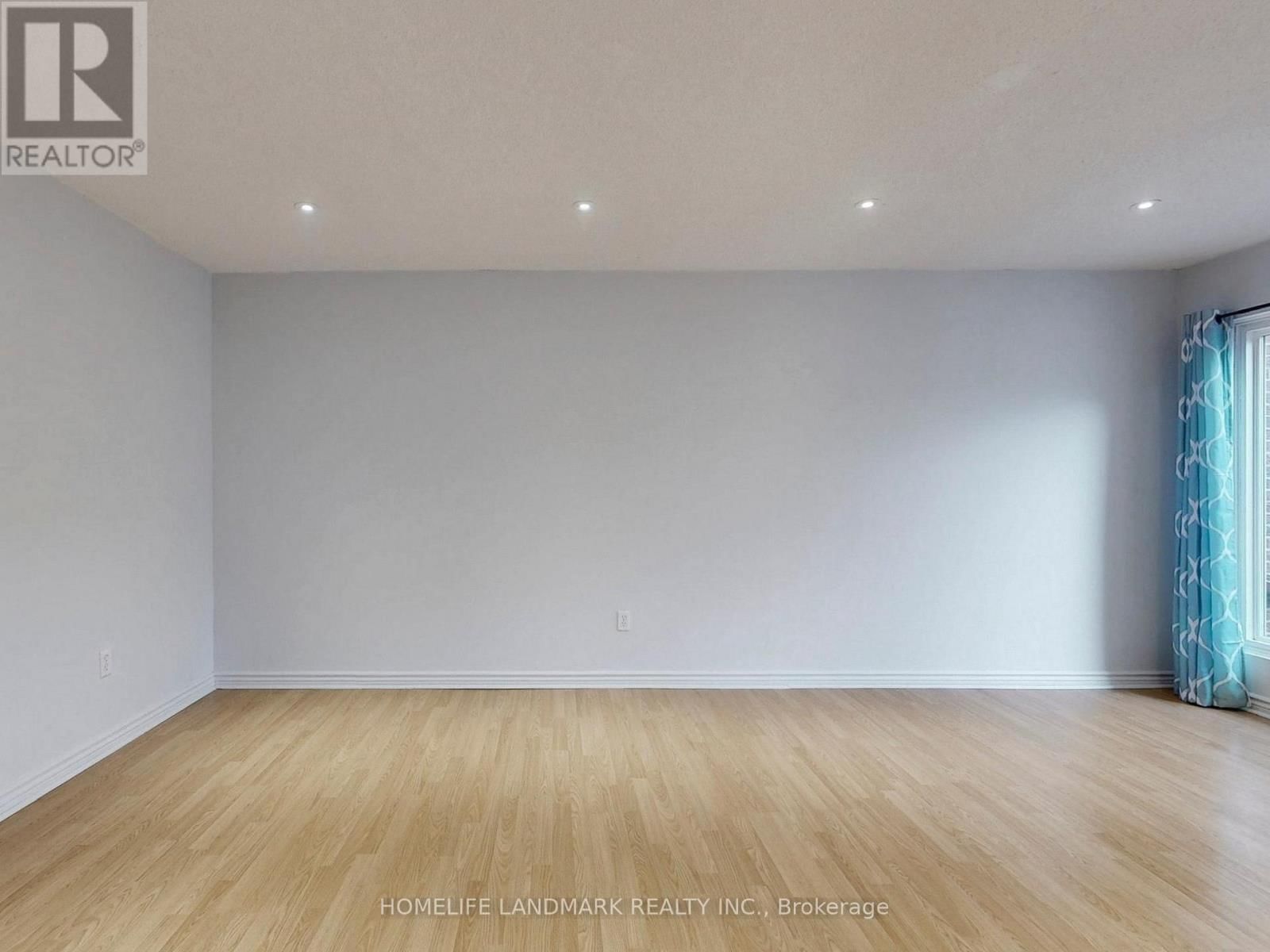 37 - 106 CHESTER LE BOULEVARD Image 5