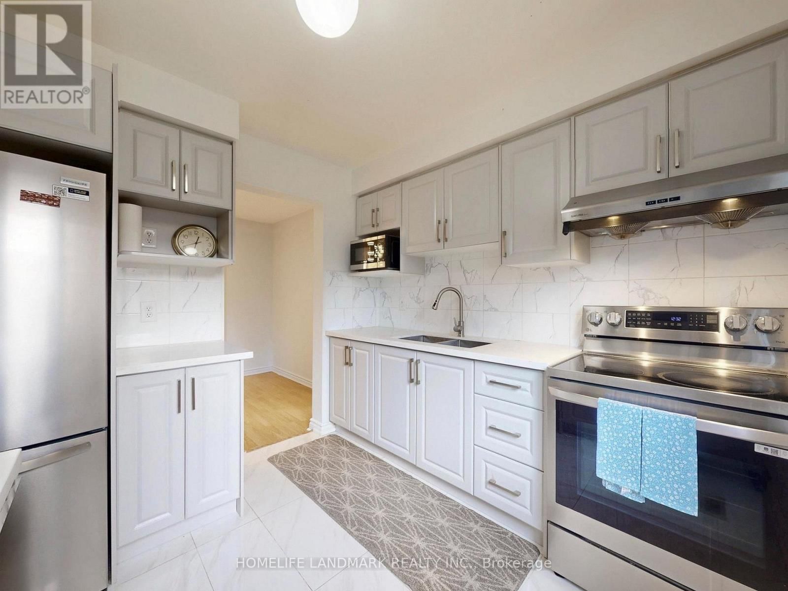 37 - 106 CHESTER LE BOULEVARD Image 8