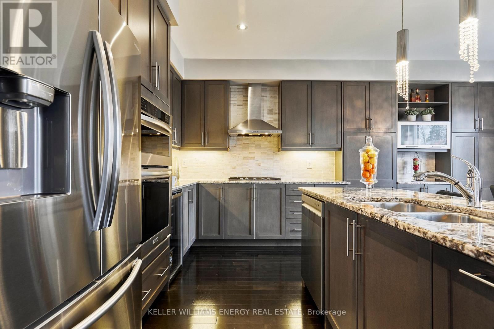 50 RUMBELLOW CRESCENT Image 12