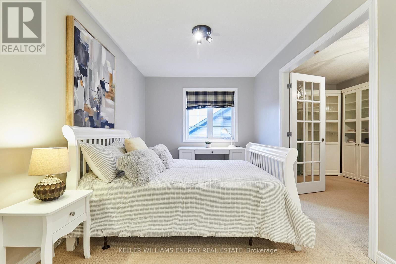 50 RUMBELLOW CRESCENT Image 26