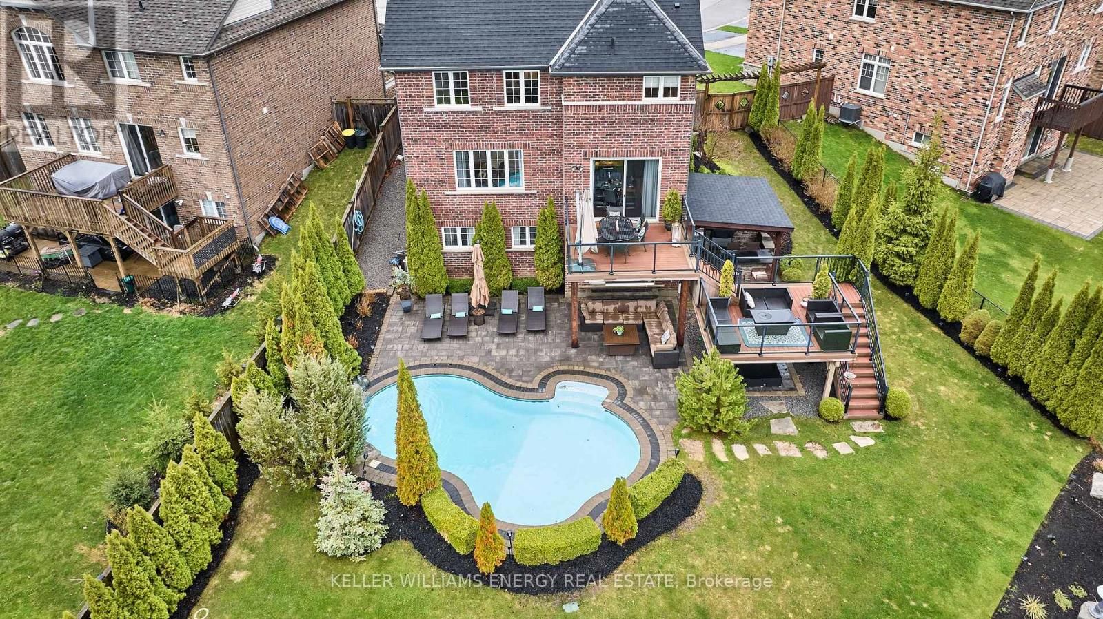 50 RUMBELLOW CRESCENT Image 34