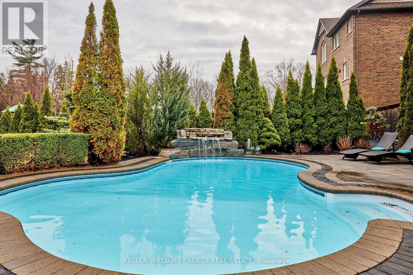 50 RUMBELLOW CRESCENT Image 37