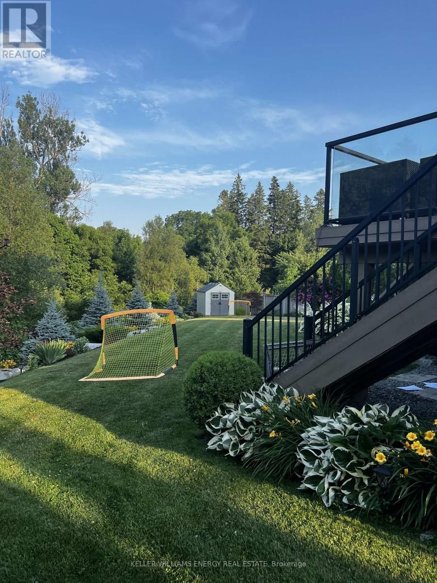 50 RUMBELLOW CRESCENT Image 43