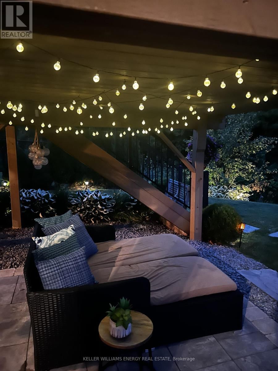 50 RUMBELLOW CRESCENT Image 45