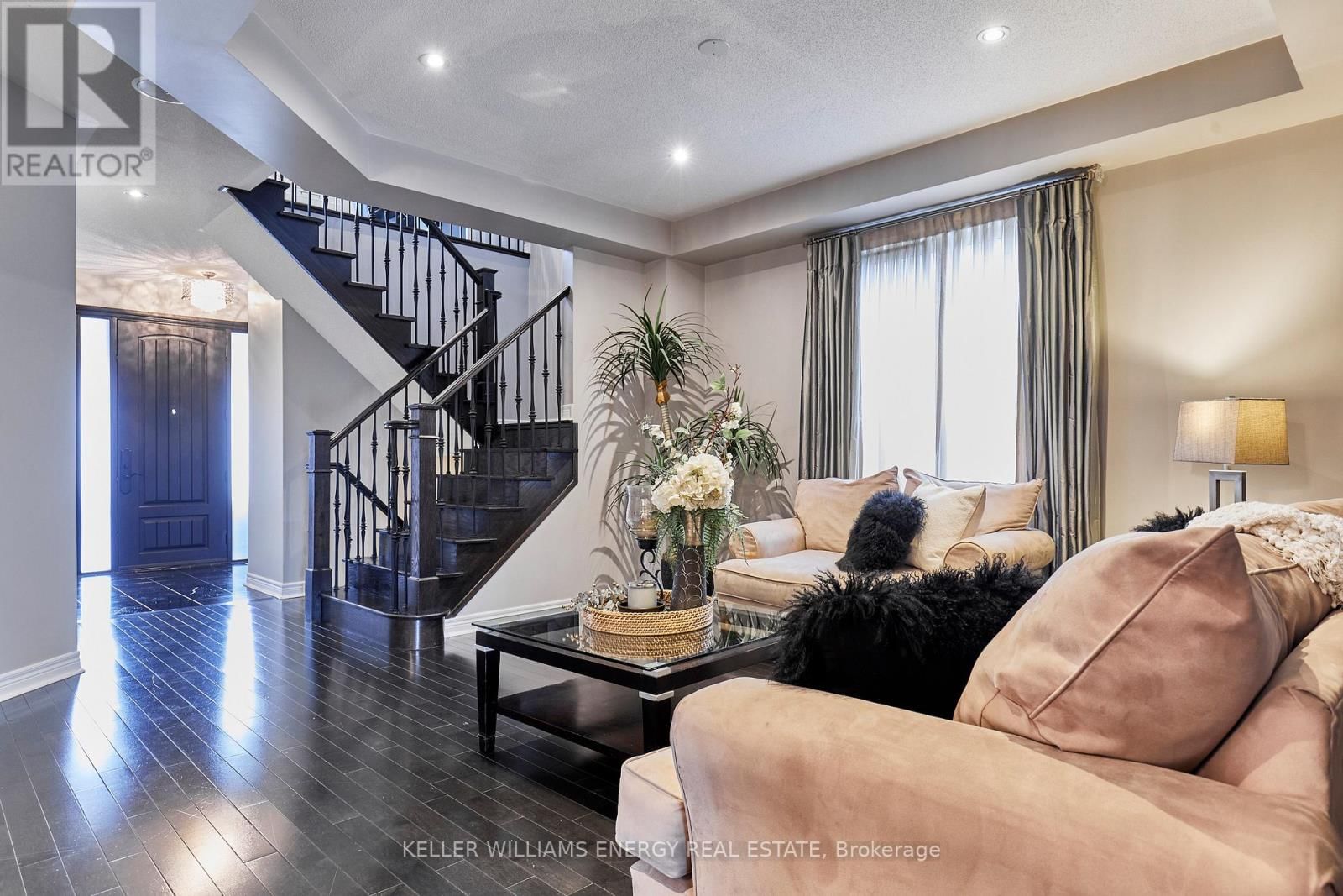 50 RUMBELLOW CRESCENT Image 6