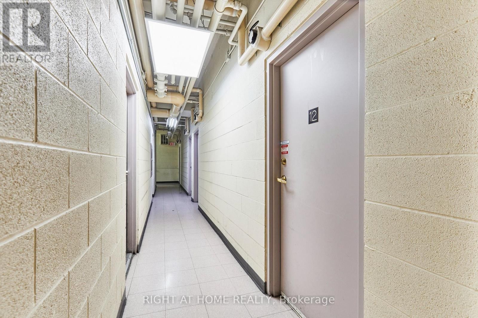 15 - 108 CORPORATE DRIVE Image 19