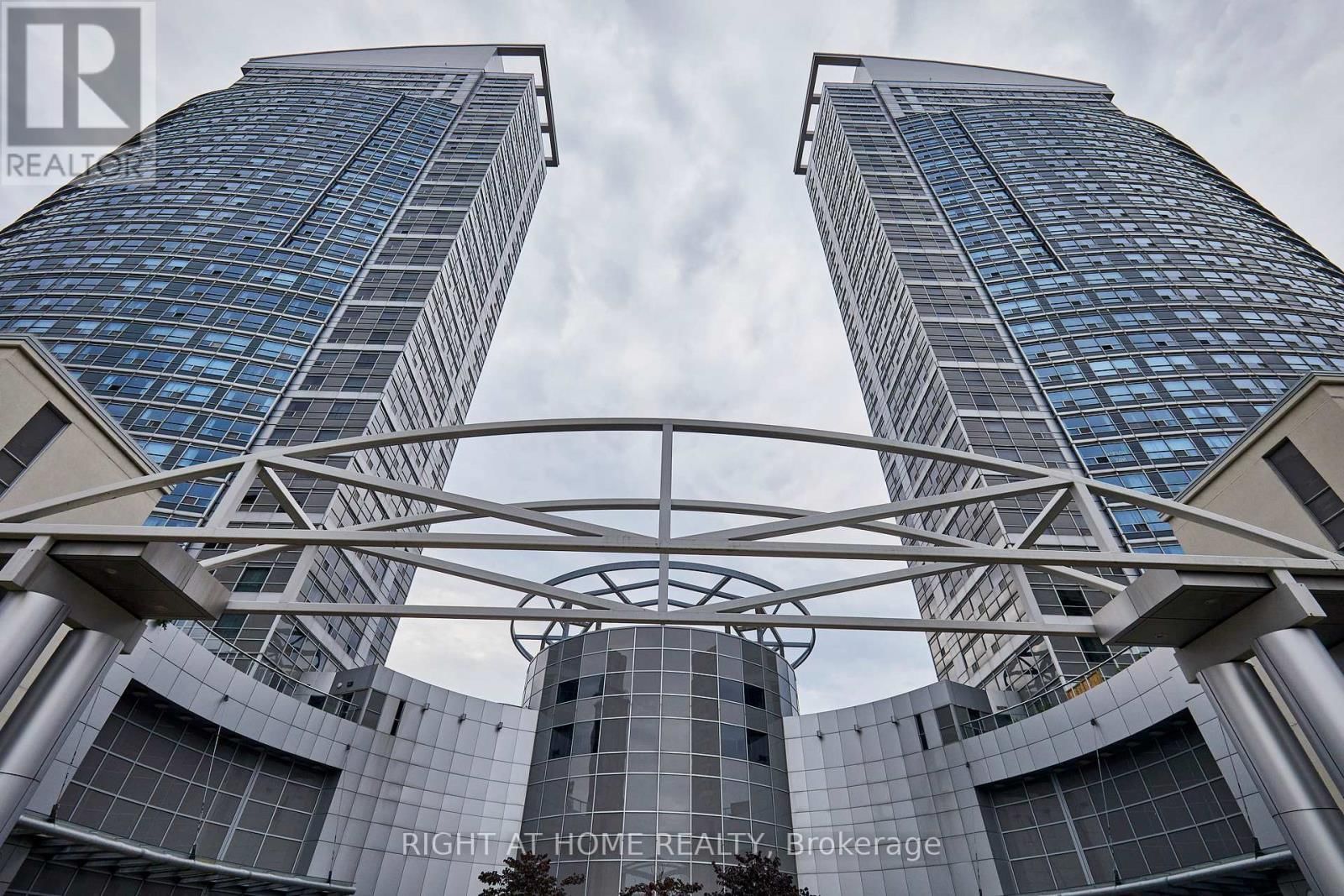 15 - 108 CORPORATE DRIVE Image 24