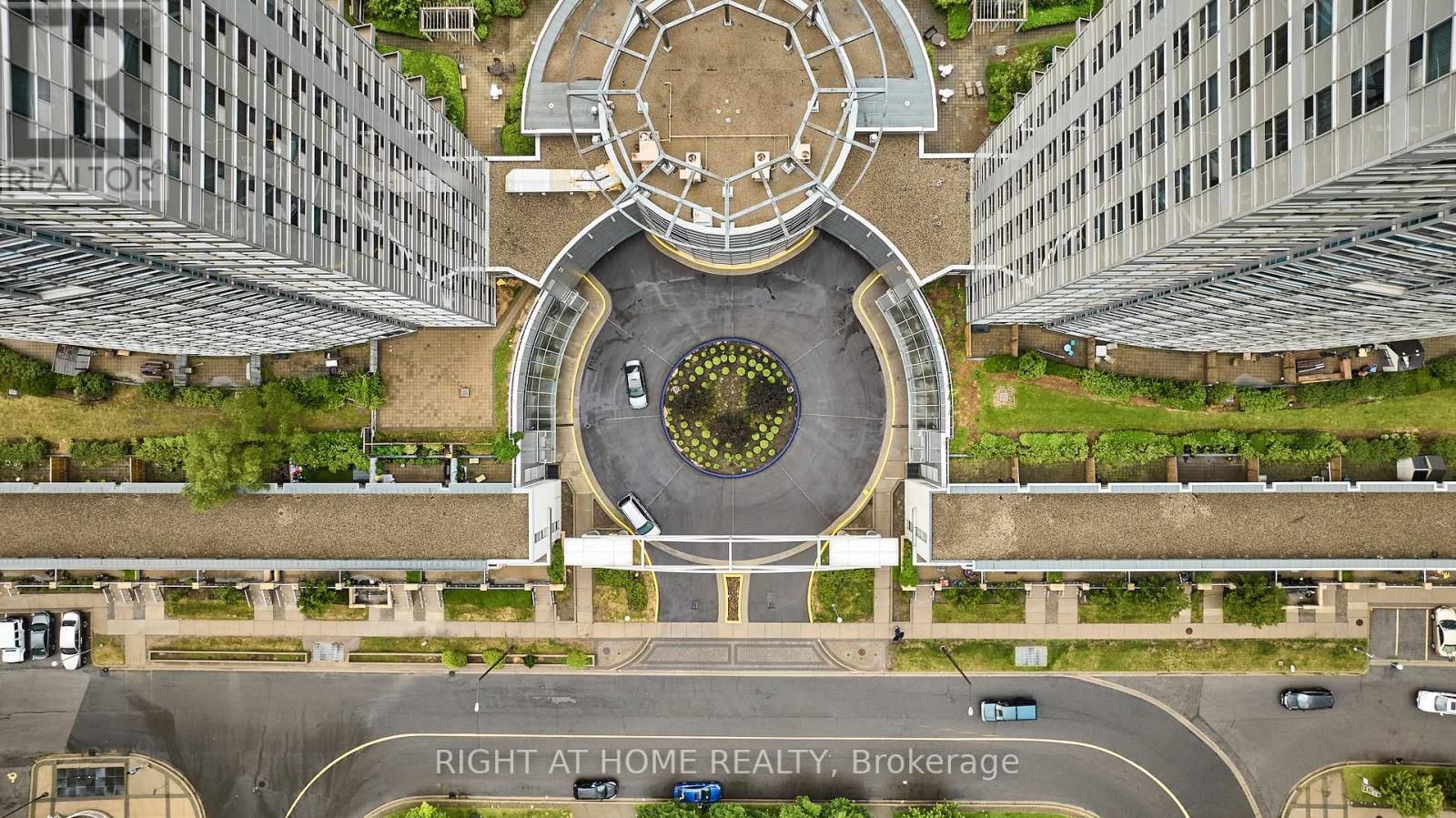 15 - 108 CORPORATE DRIVE Image 25